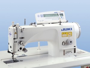 JUKI DLN-9010A Point noué 1 aiguille, Double entraînement, DirectDrive, Haute vitesse, Coupe fil auto.
